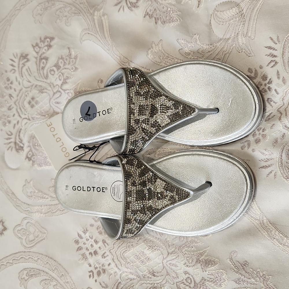 Brand new sparkling sandals for women.